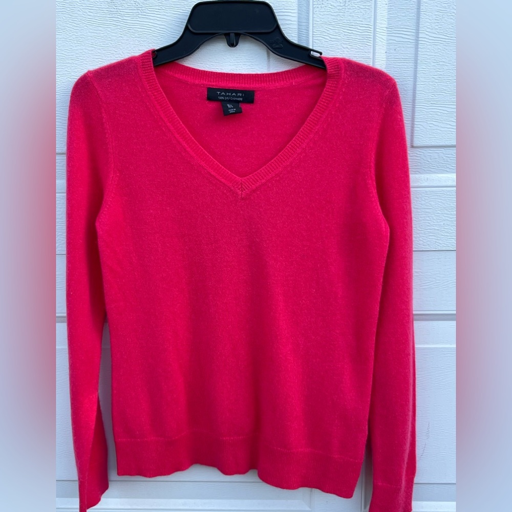 Women's Tahari 100% 2-ply cashmere sweater v-neck long sleeves pink S